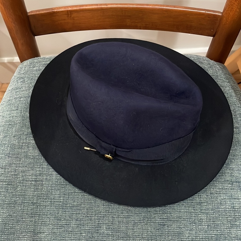 Coach hat - Picture 2 of 5